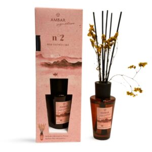 AMBAR Signature n°2: Wyrafinowany Zapach Red Velvet Cake w Butelce 85ml z Dekoracyjnym Kwiatem